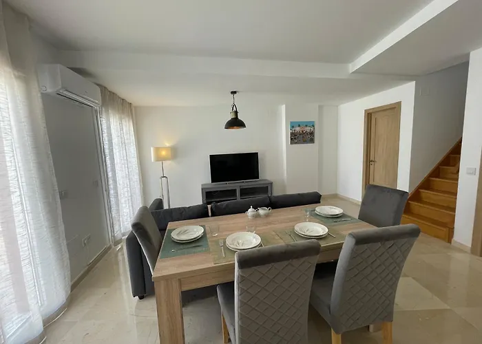 Casa Rosa Nova * Marbella